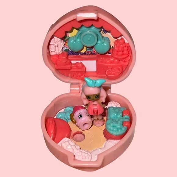 Set of 9 Moose Toys Shopkins Lil Secrets- Necklace Lockets - Picture 3 of 11